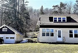 624 Main St, Plum City, Wi 54761 in Plum City, WI