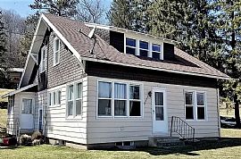 624 Main St, Plum City, Wi 54761 in Plum City, WI (Photo 2 of 10)