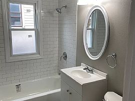 925 E Holt Ave, Milwaukee, Wi 53207 in Milwaukee, WI (Photo 2 of 12)