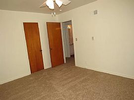 Lovely 2 Bedroom House ?? at 47374 in (318) 891-1893 in Richmond, IN (Photo 3 of 12)