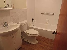 Lovely 2 Bedroom House ?? at 47374 in (318) 891-1893 in Richmond, IN (Photo 4 of 12)