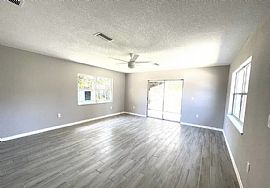 4912 23rd St W #a, Bradenton, Fl 34207 in Bradenton, FL (Photo 6 of 7)