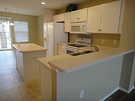 7313 Black Walnut Way, Lakewood Ranch, Fl 34202 in Bradenton, FL (Photo 11 of 12)