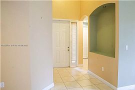 Charming 3bedroom in Homestead, FL (Photo 4 of 7)