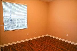 Charming 3bedroom in Homestead, FL (Photo 5 of 7)