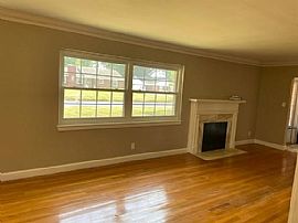 3 Beds 2839 Ashley Ave, Montgomery, Al 36109 in Montgomery, AL (Photo 3 of 7)