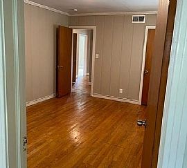 3 Beds 2839 Ashley Ave, Montgomery, Al 36109 in Montgomery, AL (Photo 5 of 7)