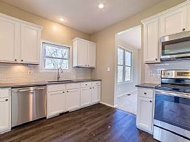 2506 135th St, Urbandale, Ia 50323yes  in Urbandale, IA (Photo 10 of 11)