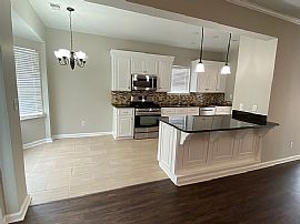 2122 Russet Meadows Ln, Birmingham, Al 35244 in Birmingham, AL (Photo 6 of 12)