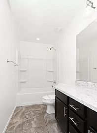 18418 W Jones Ave, Goodyear, Az 85338 in Goodyear, AZ (Photo 11 of 12)