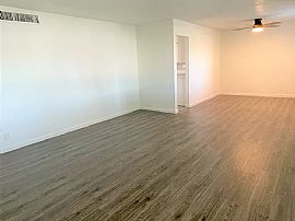 2301 N 81st Pl, Scottsdale, Az 85257 in Scottsdale, AZ (Photo 3 of 12)