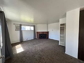 900 Melrose Dr, Reno, Nv 89502 in Reno, NV (Photo 2 of 12)