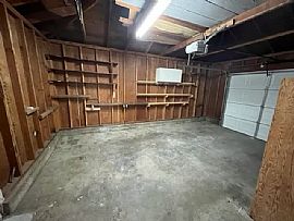 900 Melrose Dr, Reno, Nv 89502 in Reno, NV (Photo 4 of 12)