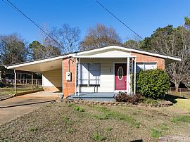 438 Murphys Ln, Bessemer, Al 35023 in Bessemer, AL