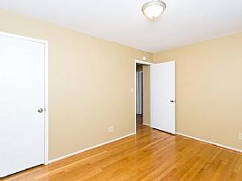 438 Murphys Ln, Bessemer, Al 35023 in Bessemer, AL (Photo 5 of 12)