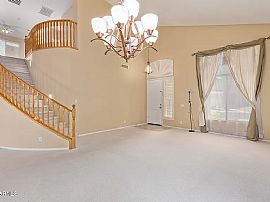 341 W Indigo Dr, Chandler, Az 85248 in Chandler, AZ (Photo 2 of 12)