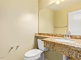 341 W Indigo Dr, Chandler, Az 85248 in Chandler, AZ (Photo 4 of 12)