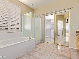 341 W Indigo Dr, Chandler, Az 85248 in Chandler, AZ (Photo 6 of 12)