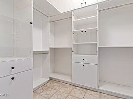 341 W Indigo Dr, Chandler, Az 85248 in Chandler, AZ (Photo 7 of 12)