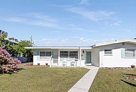 604 Cornwell on The Gulf, Venice, Fl 34285 in Venice, FL