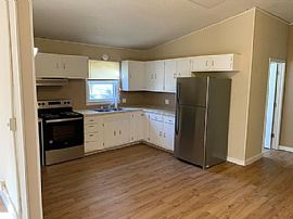 220 Miami St, Leavenworth, Ks 66048 . Home Sweet Home  in Leavenworth, KS (Photo 3 of 9)