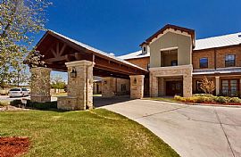 Waterview The Cove Assisted Living and Memory Care. House For R in Granbury, TX