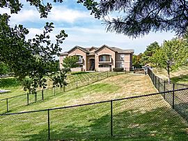 Estancia at City Center Homes For Rent in Lenexa, KS (Photo 12 of 12)