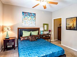 Estancia at City Center Homes For Rent in Lenexa, KS (Photo 5 of 12)