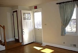 5100 Hillburn Ave, Baltimore, Md 21206 in Baltimore, MD (Photo 9 of 10)