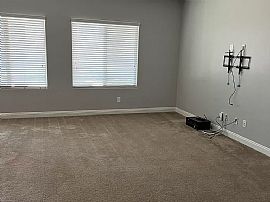 26238 N 107th Ln, Peoria, Az 85383 in Peoria, AZ (Photo 5 of 12)