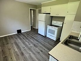 19261 N 166th St, Basehor, Ks 66007  House For Rent in Basehor, KS (Photo 5 of 6)