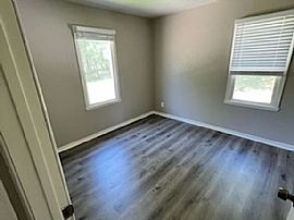 19261 N 166th St, Basehor, Ks 66007  House For Rent in Basehor, KS (Photo 6 of 6)