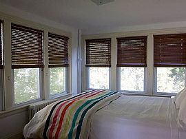 11 Dartmouth St, Newport, Ri 02840 in Newport, RI (Photo 4 of 12)