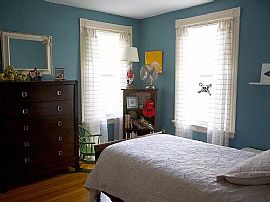 11 Dartmouth St, Newport, Ri 02840 in Newport, RI (Photo 5 of 12)