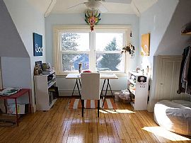 11 Dartmouth St, Newport, Ri 02840 in Newport, RI (Photo 7 of 12)