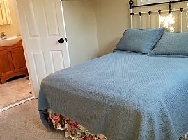 157 Briarwood Ave, Middletown, Ri 02842 in Middletown, RI (Photo 4 of 12)