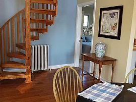 157 Briarwood Ave, Middletown, Ri 02842 in Middletown, RI (Photo 6 of 12)