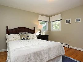 5 Odonnell Rd, Middletown, Ri 02842 in Middletown, RI (Photo 3 of 12)