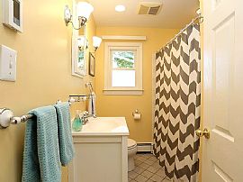 5 Odonnell Rd, Middletown, Ri 02842 in Middletown, RI (Photo 5 of 12)