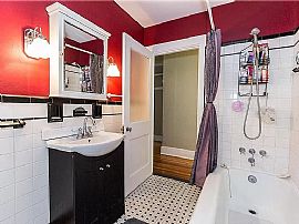 25 Wabun Ave, Providence, Ri 02908 in Providence, RI (Photo 7 of 12)