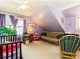 25 Wabun Ave, Providence, Ri 02908 in Providence, RI (Photo 8 of 12)