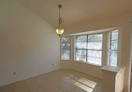 7230 Cooperbend 332 252 3521 in San Antonio, TX (Photo 3 of 7)