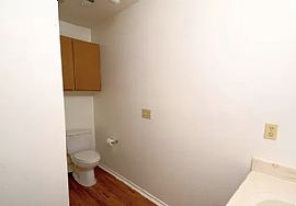 7230 Cooperbend 332 252 3521 in San Antonio, TX (Photo 7 of 7)