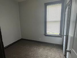 Beautiful Home in Chicago, IL (Photo 6 of 6)