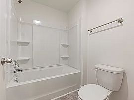 228 Chelsea Park Dr, Chelsea, Al 35043 in Chelsea, AL (Photo 3 of 5)