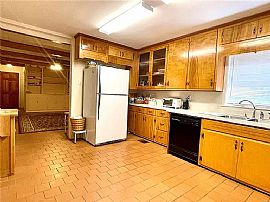 2 Brookside Dr, Wetumpka, Al 36092 in Wetumpka, AL (Photo 2 of 10)