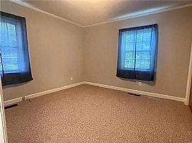 2 Brookside Dr, Wetumpka, Al 36092 in Wetumpka, AL (Photo 8 of 10)