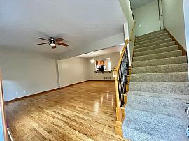 73 Dolaron Ln, South Charleston, Wv 25309 in South Charleston, WV (Photo 5 of 8)