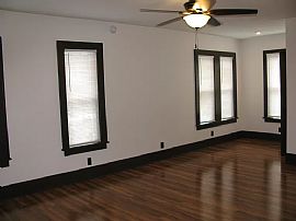 425 Jefferson St #1, Fairmont, Wv 26554 in Fairmont, WV (Photo 3 of 5)