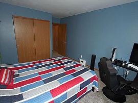 1338 Sunnydale Cir, West Bend, Wi 53090 in West Bend, WI (Photo 5 of 6)